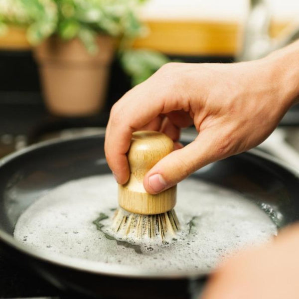Bamboo Pot Scrubber Image Alt