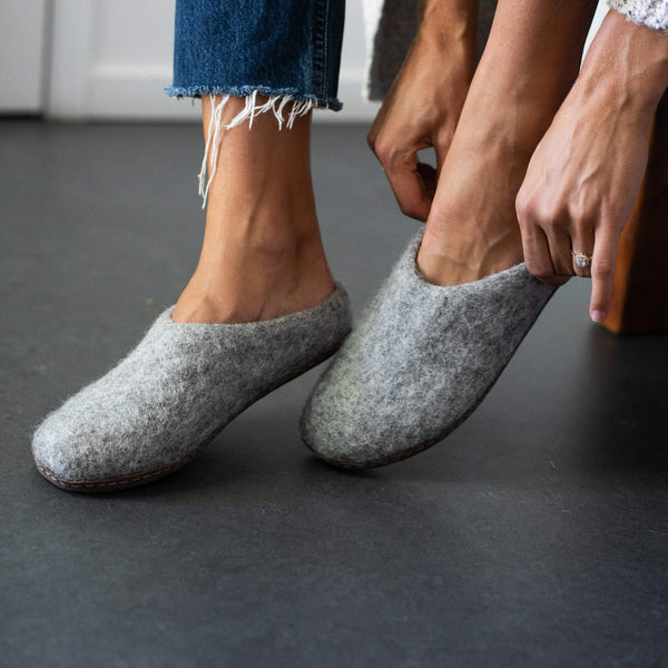 Wool Slipper with Leather Sole - Light Gray Image Alt